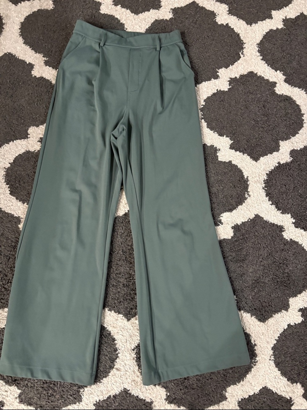 Halara Wide Leg Trousers in Green